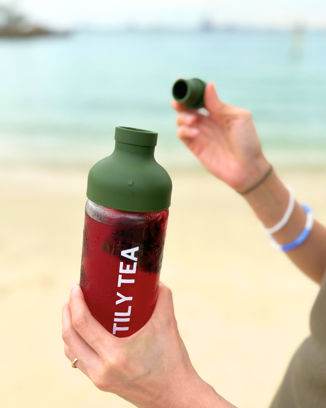 🧊 Cold Brew Herbal Teas: A Chill Way to Sip & Glow