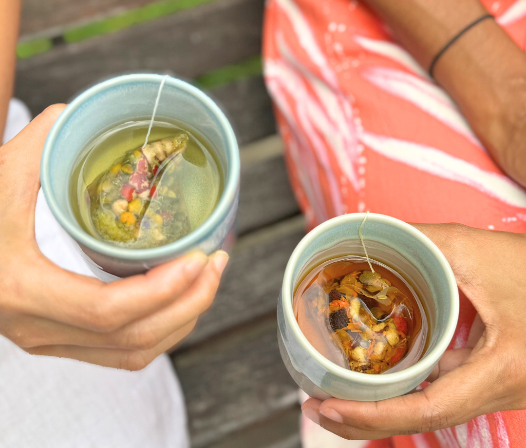 Lily & Sophia x Tily Tea - Pottery Cup & Evening Calm Herbal Tea Set