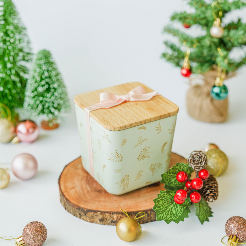 Christmas Caddy with 6 Sachets